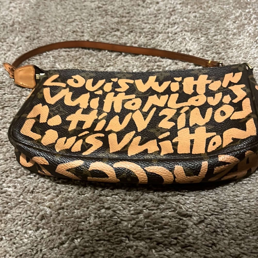 SOLD - Louis Vuitton x Stephen Sprouse Graffiti Pochette - Picture 6 of 7